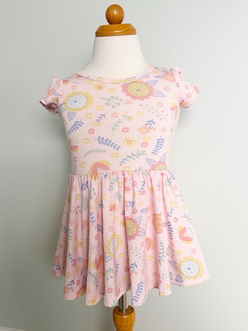 Dot Dot Smile :D Pink Floral Hydrangea Classic Cap Sleeve Twirl Dress